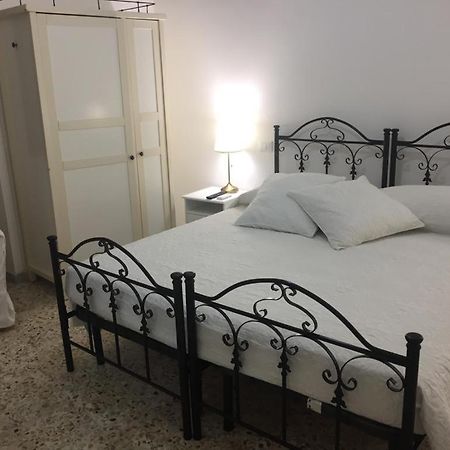 Hotel Villino Donna Rita Lecce Exterior foto