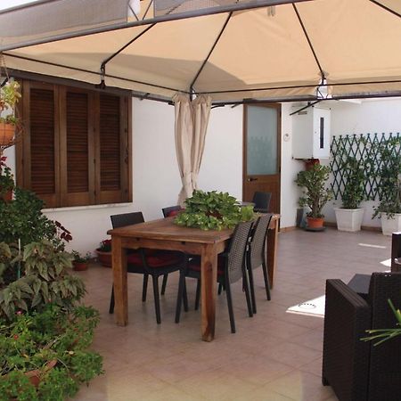 Hotel Villino Donna Rita Lecce Exterior foto
